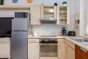 Torunska Apartment Pobierowo by Renters