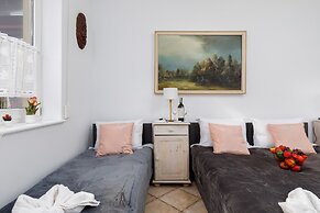 Torunska Apartment Pobierowo by Renters