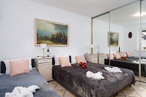 Torunska Apartment Pobierowo by Renters