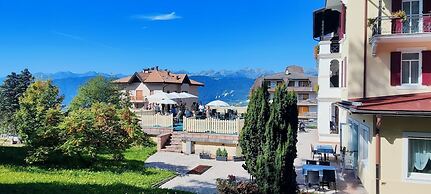 HOTEL REGINA DEL BOSCO