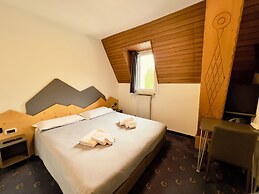 HOTEL REGINA DEL BOSCO