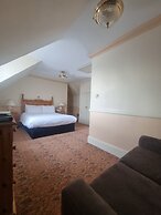 The Royal Oak Hotel