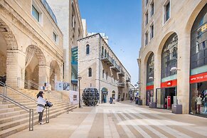 Mamilla View - Suites & Apt Hotel