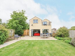Kylemore Railway Cottage