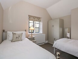 Kylemore Railway Cottage