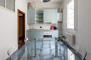Alessandrini Apartment Alla Finestrella by Wonderful Italy