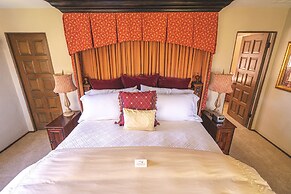 Old Monterey Inn