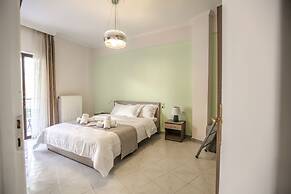 Del Sol 5 Meteora Luxurious Suites