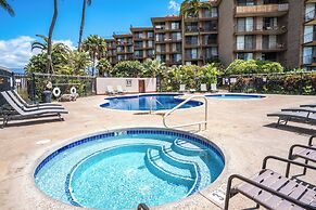 Refined Oceanfront Vistas