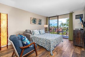 Refined Oceanfront Vistas