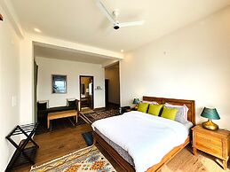 The Ridge House By Himalayan Eco Lodges