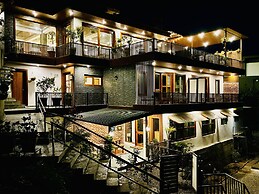 The Ridge House By Himalayan Eco Lodges