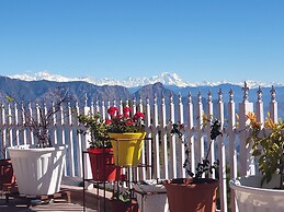 The Ridge House By Himalayan Eco Lodges