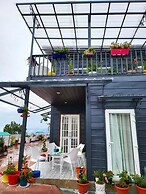 The Ridge House By Himalayan Eco Lodges