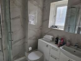 Umbrella Properties Apartment Birmingham