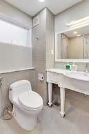 Saigon Authentic Hostel & Tours