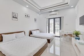 Saigon Authentic Hostel & Tours