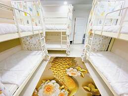 Saigon Authentic Hostel & Tours