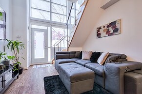1 Shaw St Loft Suites