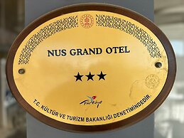 Nus Grand Hotel