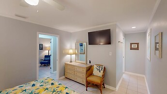 Beachy Sisters A 2 Bedroom Duplex