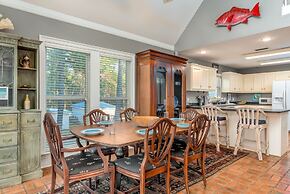 The Island Spot - 721 Bienville 3 Bedroom Home by RedAwning