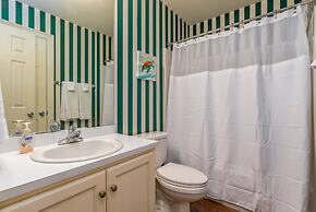 The Island Spot - 721 Bienville 3 Bedroom Home by RedAwning