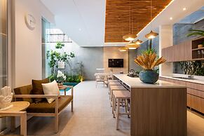 The Swan Villas by Villa Finder