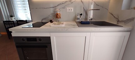 Elena SeaFront Luxury Apartments