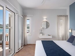 Elena SeaFront Luxury Apartments