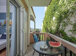 Elena SeaFront Luxury Apartments