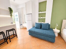 Elena SeaFront Luxury Apartments