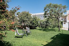 Elena SeaFront Luxury Apartments