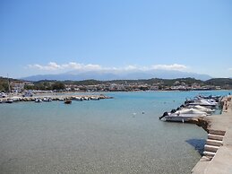 Elena SeaFront Luxury Apartments