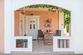 Elena SeaFront Luxury Apartments