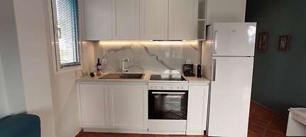 Elena SeaFront Luxury Apartments