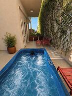 Elena SeaFront Luxury Apartments