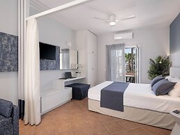 Elena SeaFront Luxury Apartments