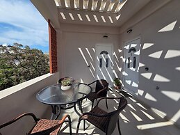 Elena SeaFront Luxury Apartments