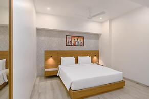 D Square Statue of Unity Kevadia, a member of Radisson Individuals