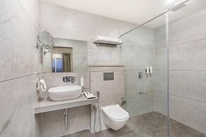 D Square Statue of Unity Kevadia, a member of Radisson Individuals