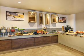 D Square Statue of Unity Kevadia, a member of Radisson Individuals