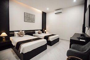 Riverside Boutique Hotel