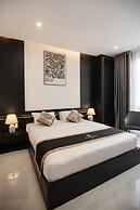 Riverside Boutique Hotel