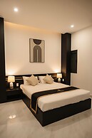 Riverside Boutique Hotel