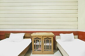 OYO 91833 Hotel Anggrek Daqu Syariah Kapuas