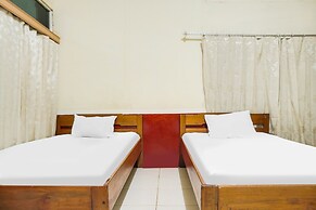 OYO 91833 Hotel Anggrek Daqu Syariah Kapuas