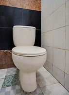 OYO Life 91626 Rr Kost Putri Syariah