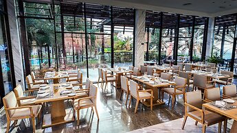 Alberni Jabal Hafeet Hotel