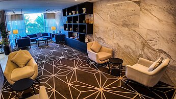 Alberni Jabal Hafeet Hotel